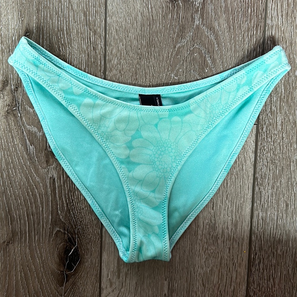 Triangl bikini bottom